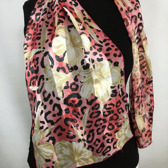 Pink Leopard Print Scarf - Picture 2 of 3